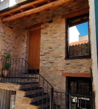 Casa D' Avo Gloria Alvoco das Varzeas