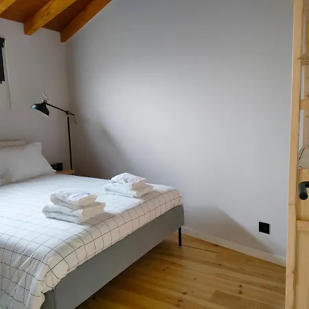 Casa D´ Avó Glória Alvoco das Várzeas